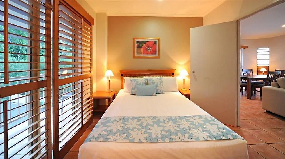 At Boathaven Bay Holiday Apartments Airlie Beach Aparthotel