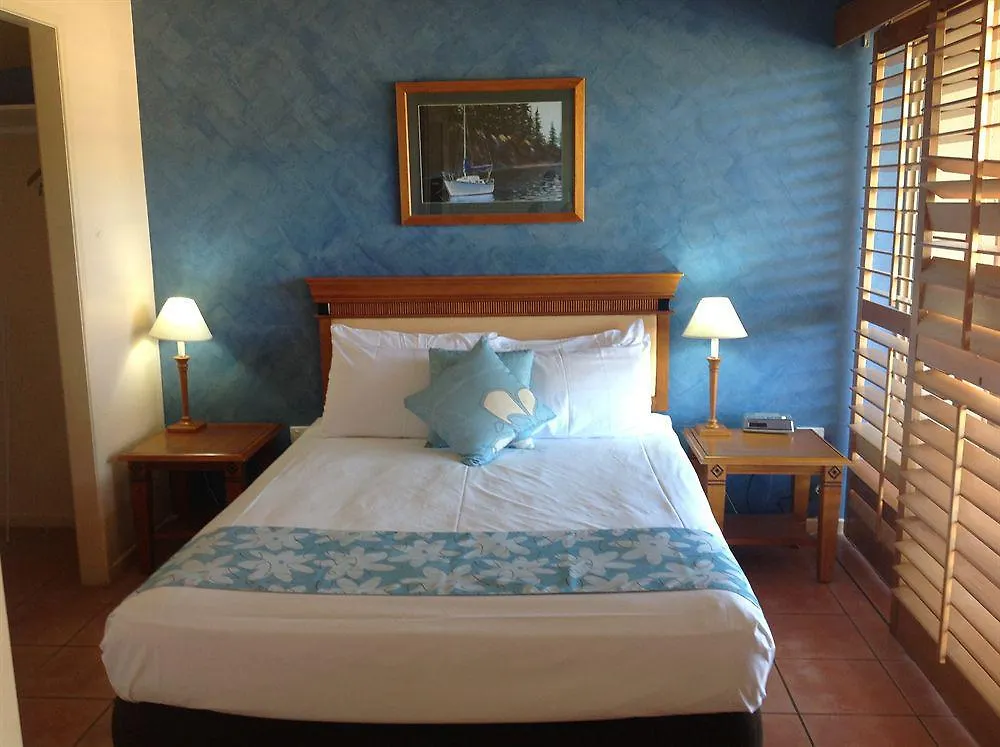 At Boathaven Bay Holiday Apartments Airlie Beach