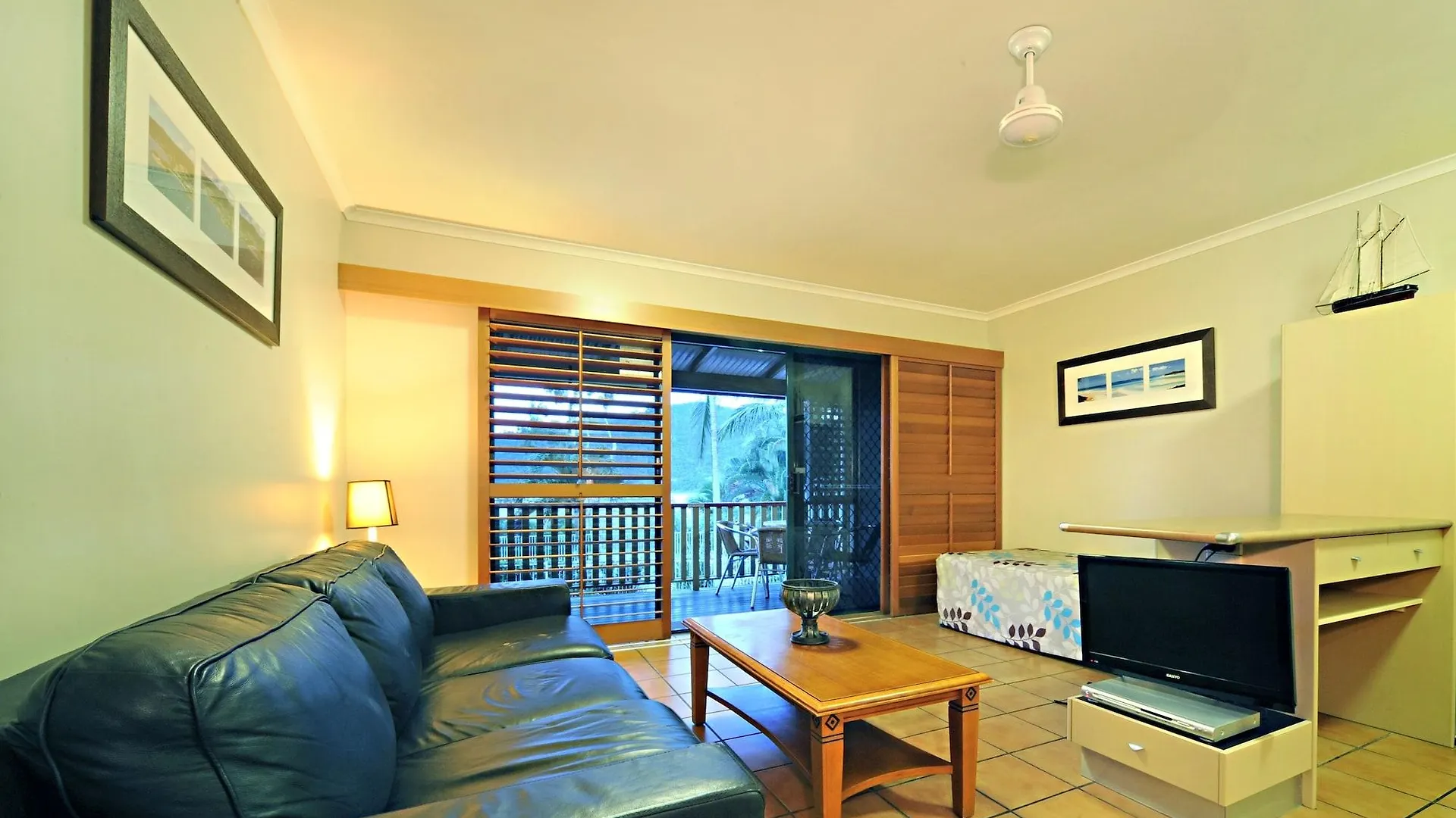 Aparthotel At Boathaven Bay Holiday Apartments Airlie Beach