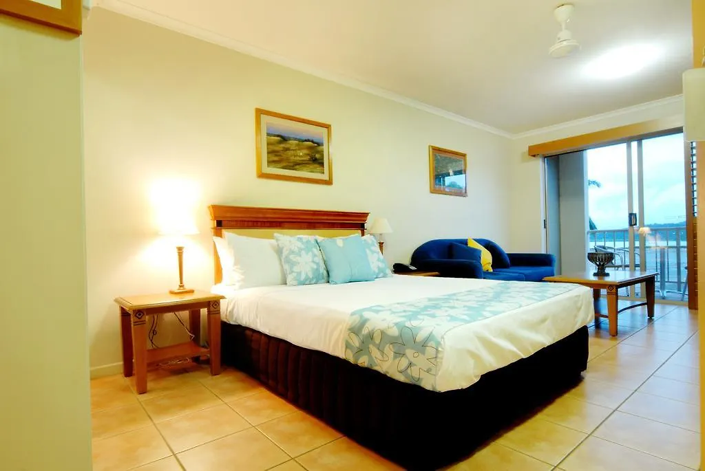 **** Aparthotel At Boathaven Bay Holiday Apartments Airlie Beach Australia